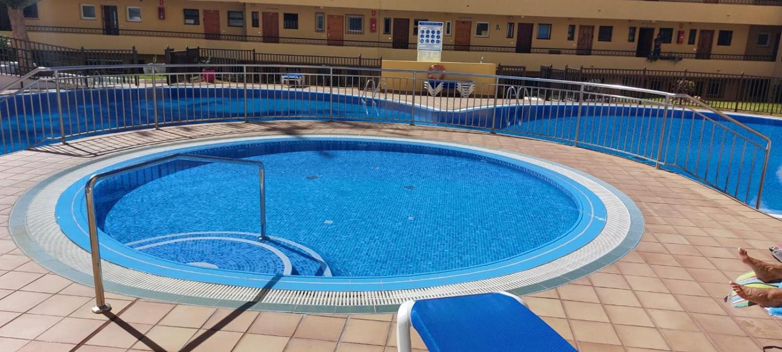 Firstline Apartment Los Cristianos Arona  Zewnętrze zdjęcie